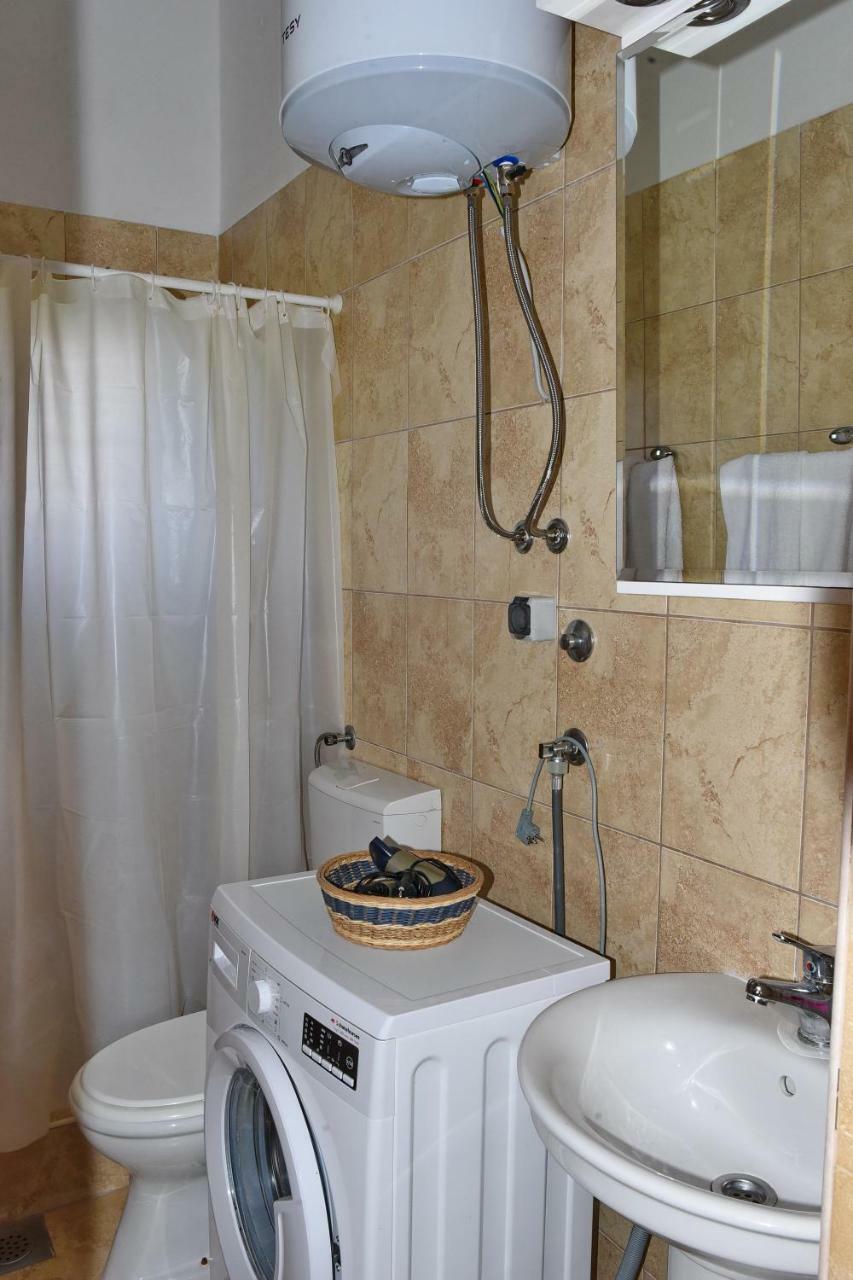 Apartments Krivokapic Prcanj With Bay View Котор Екстериор снимка