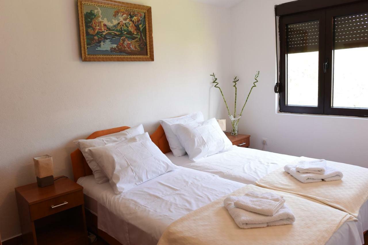 Apartments Krivokapic Prcanj With Bay View Котор Екстериор снимка